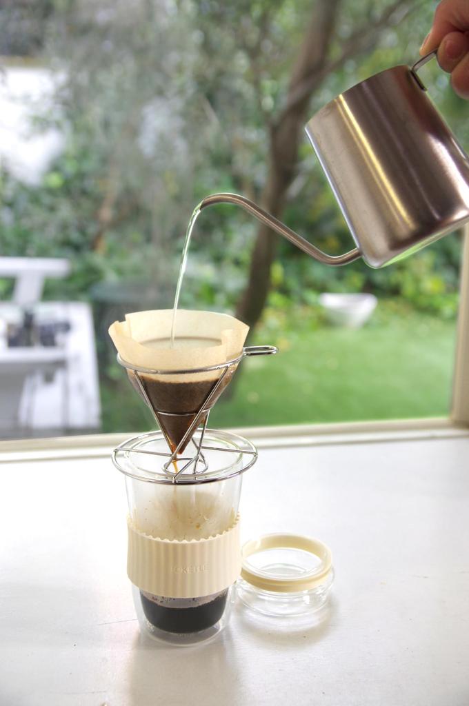 POKETLE Coffee Dripper in acciaio inossidabile compatibile con la bottiglia d'acqua (1-2 tazze) dripper