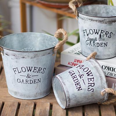 Vaso Fioriera in Ferro Invecchiato Stile Giardino Giapponese con Manici in Corda - Stile Cottage Retrò