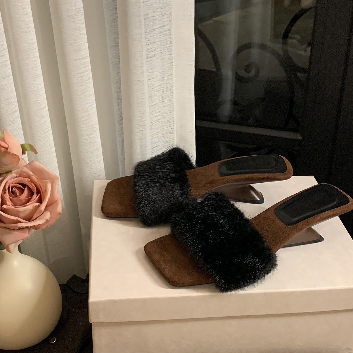 Wool version grape ma height increase 5cm fairy wind word with square head special-shaped wedge heel fluffy slippers female winter wear 35 5980₽