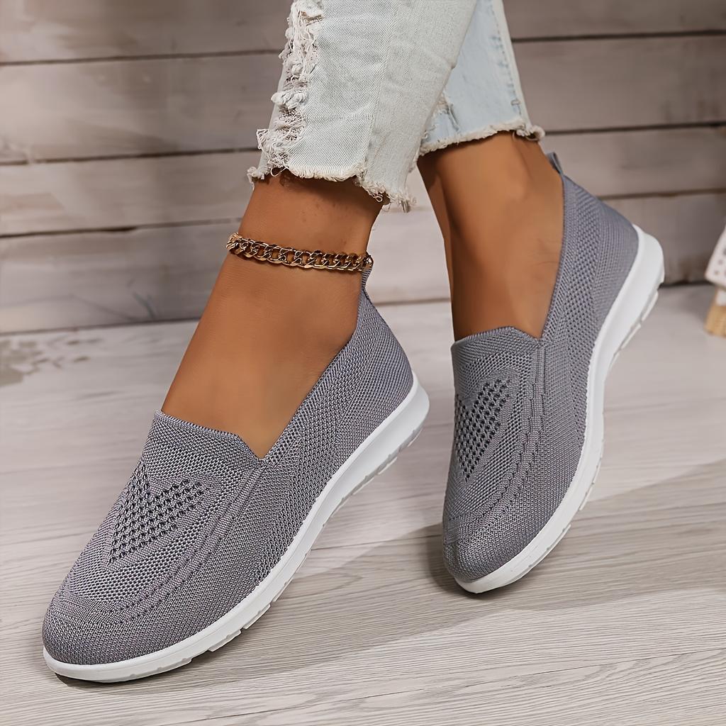 Women's Solid Color Knitted Sneakers, Soft Sole Lightweight Slip On Walking Shoes, Low-top Breathable Daily Footwear Plus Size