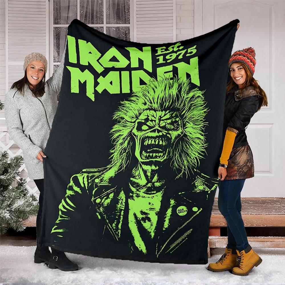 1pc Iron Maiden Outdoor Flannel Blanket Gift For Boys Girls Adults, Family Friends