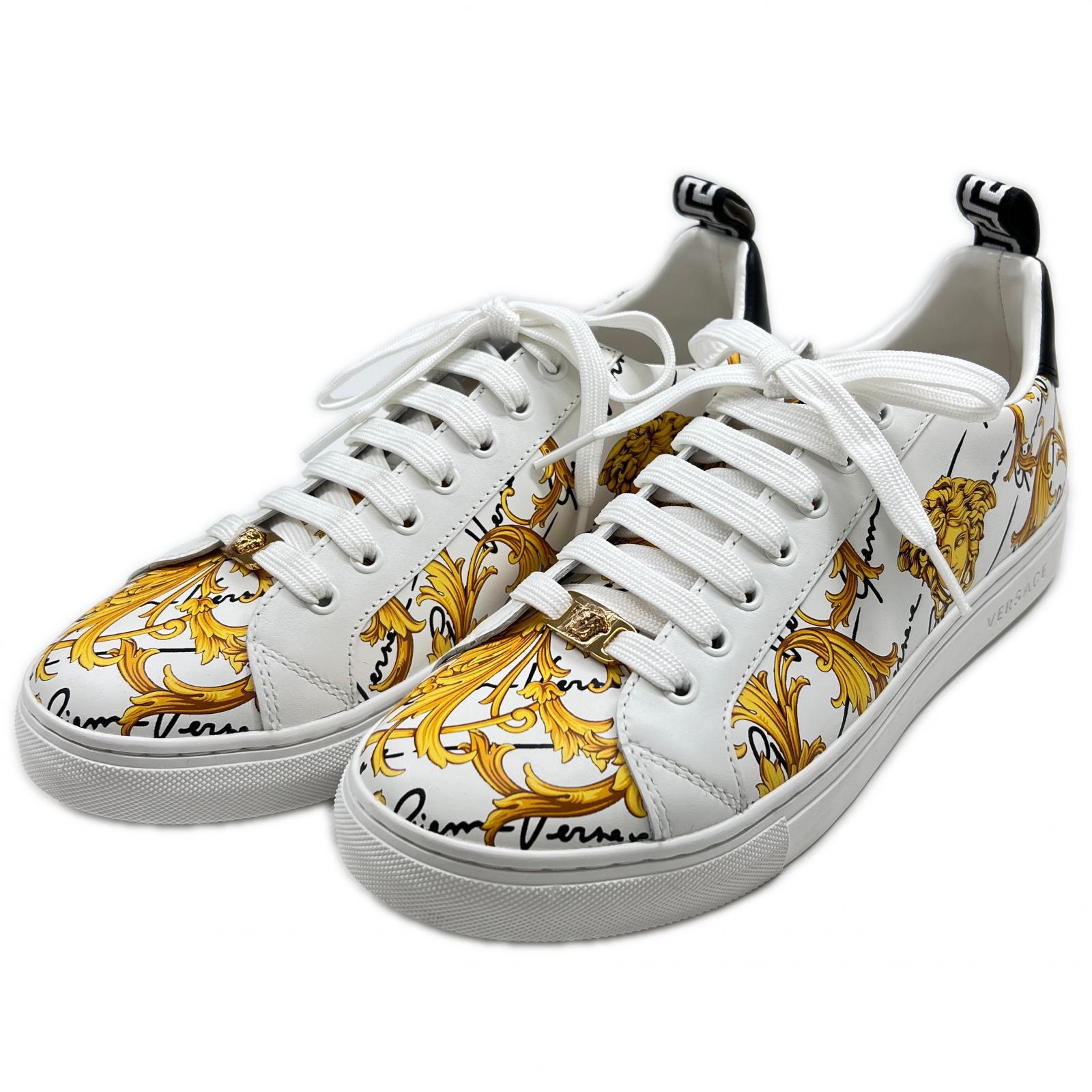 

Відмінні кросівки VERSACE Medusa Barocco Print біла шкіра чоловічі 41 Вживані