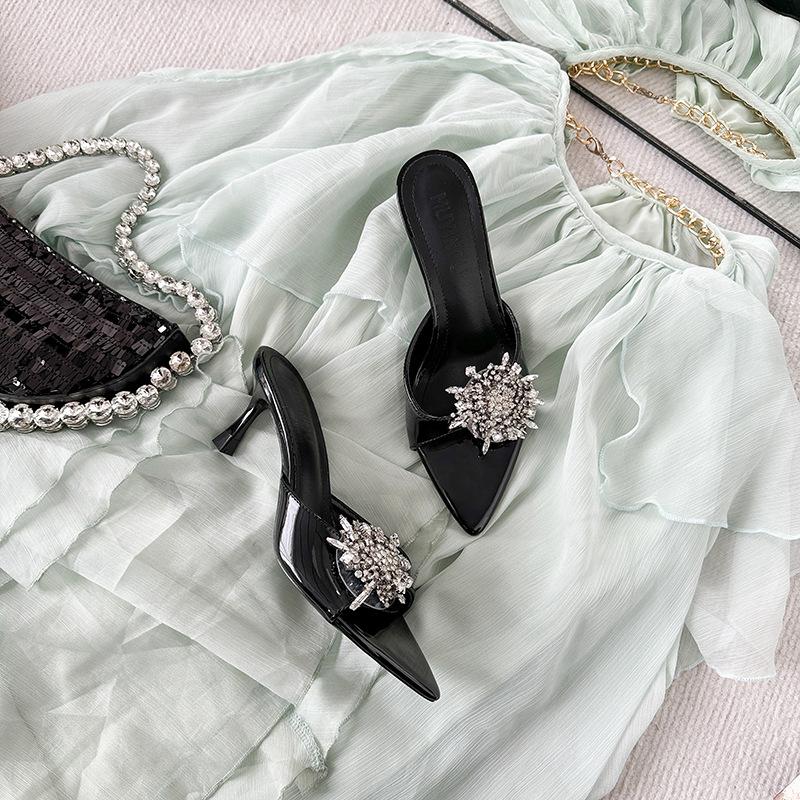 Fashion Slippers for Women's 2025 Summer New Model Rhinestone Stunning High Heels Cool Slippers Pointed High Heels Sandals for Women