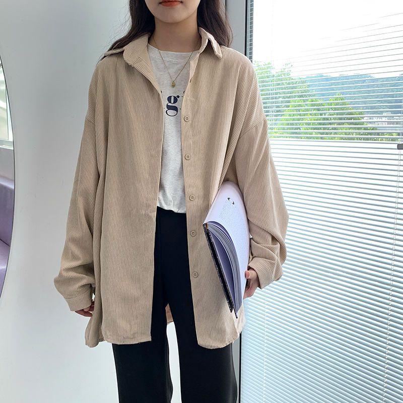 

Серая женская вельветовая куртка-рубашка средней длины - Свободная, стройнящая, в корейском стиле для весны и осени Medium абрикосовый