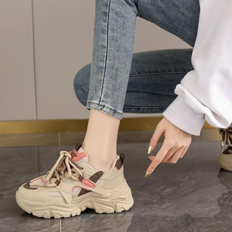 The New Retro Women Shoes Spring Platform Shoes High Quality Casual Sneakers Fashion Designer Shoes Versatile Women Sneakers