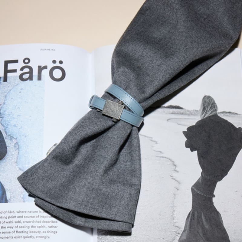 

CROWN The Temp Bracelet (Blue)_RCEAX24641BUL Basalt