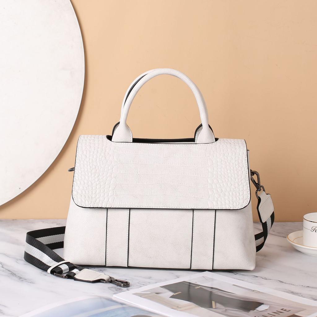 Fashionable Large Capacity and Quality Women's Handbag Versatile Crocodile Pattern Crossbody Bag