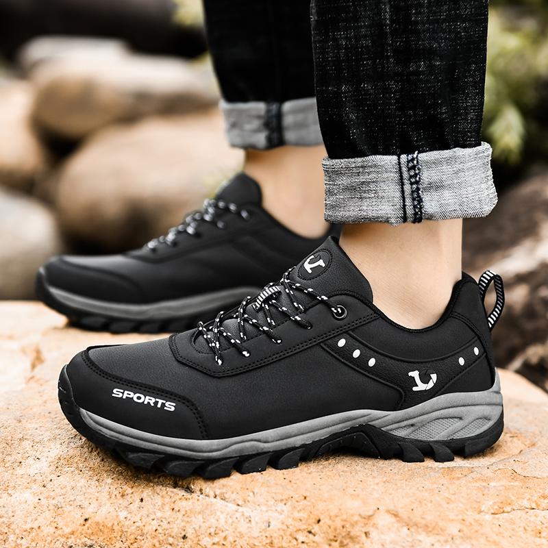 Fashion Men Boots Autumn Winter Men Warm Plush Snow Boots Men Waterproof Ankle Boots Outdoor Hiking Sneakers Fashion Big Size Men Shoes