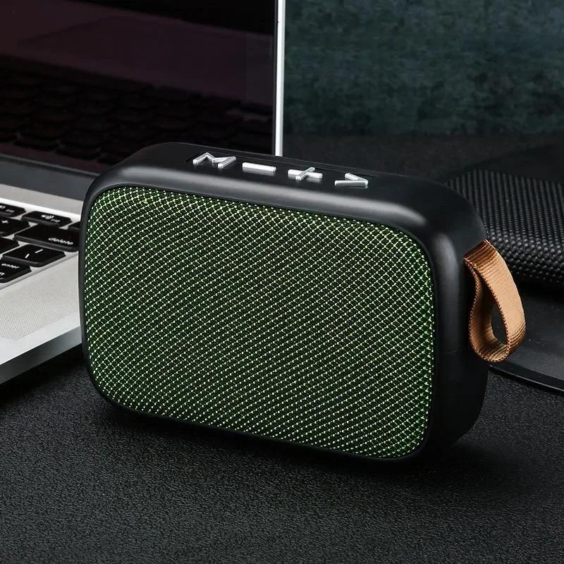 

Outdoor Portable Wireless Bluetooth Speaker HD Handsfree Calling Subwoofer FM Radio USB Extra Bass Mode Gift for Camping Travel зелений