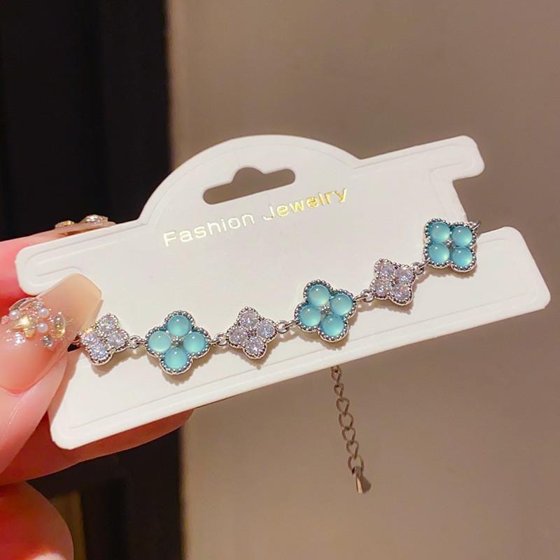 Floral Hand Chain With Gold Plating For Women Fashion Accessory Summer