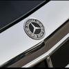 HGQ5   Car Front Engine Hood Emblem 42mm-Curved 38mm-Flat ABS Badge for Mercedes Benz C Class E Class C200 E260 E300L S400L Label