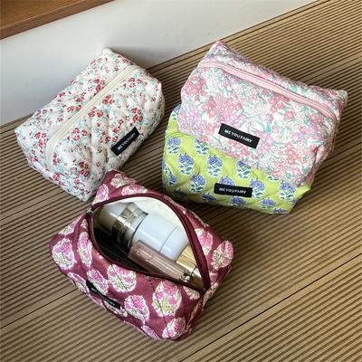 Women's Toiletry Organizer Large Capacity Cosmetic Pouch Portable Travel Hand Carry Cute Quilted Padded Floral Makeup Bag
