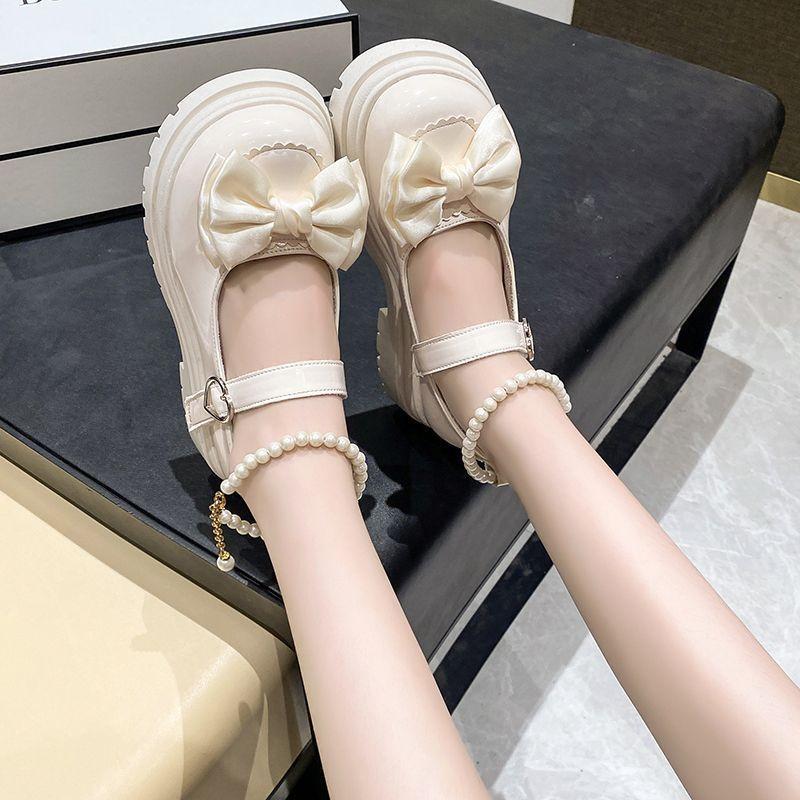 Nouvelles chaussures de printemps et d'automne à la française pour femmes, chaussures en cuir confortables et à semelle souple, assorties à tout
