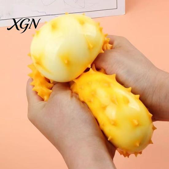 Durian Shape Stress Reliever Realistic Squeeze Toy Unbreakable Soft Fidget for Rubber Relief Cute Fruit-Shaped Decompression Gadget Kids Adults