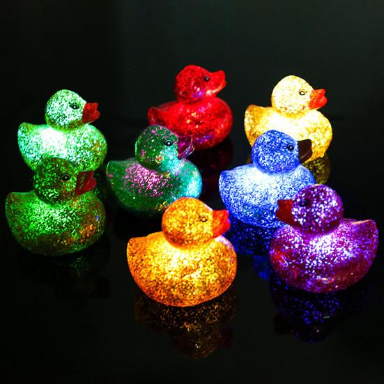 LED Light Up Duck Glow Toy, Glitter Flashing Yellow Duck with Squeaky Sound, Stress Relief Sensory Toy for Kids, Bath Toy for Party Gift