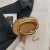 1 Stück Luxus-Umhängetasche Z-Stil Clutch-Tasche Abendtasche Speziell geformte Metallketten-Details Dekorative Kastenform-Kleine Quadratische Tasche
