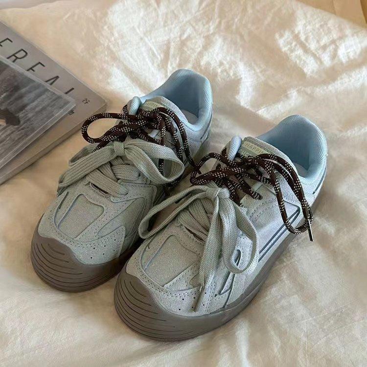 

2024 autumn new American retro board shoes women s thick soles increase height contrasting color white shoes breathable student casual board shoes 40 синій