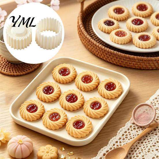 Removable Abs Pastry Stamp 2-in-1 Round Mooncake Mold, Double Ended Press with Scallop And Easy Clean Baking Mold Spiral Embossing for DIY Baking,