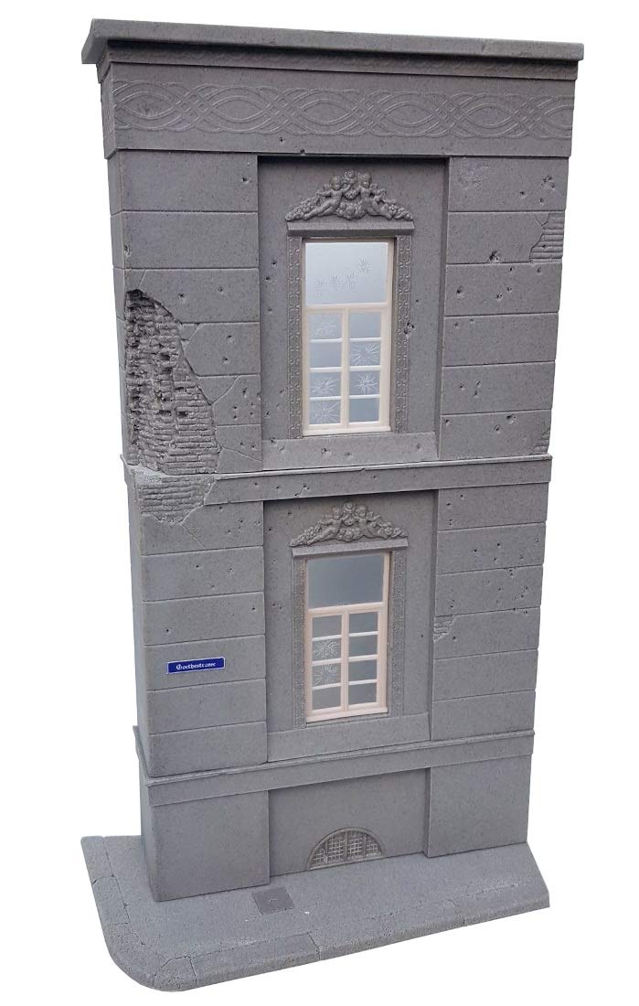 

Reality In Scale 1/35 Scale Resin Kit of a Destroyed Urban Building (with Bullet-Raided Window Glass) RIS35273