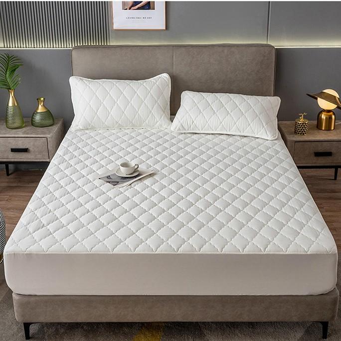 Light Colored All Inclusive Mattress Cover Diamond Shaped Anti Slip Breathable Mattress Cover Elastic Comfortable and Waterproof