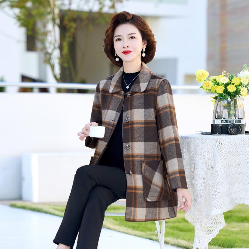 

2026 Autumn/Winter Reversible Age-Reducing Coat for Stylish Mothers in Their 40s and Beyond 2XL (53-60 kg)