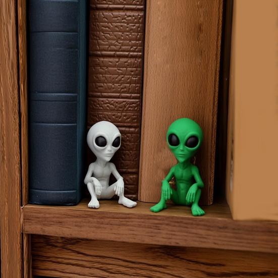 3D Printed Alien Statue, Sci-Fi UFO Alien Sculpture, Funny Sitting Alien Figurine, Creative Ornament for Home Office Desktop Shelf Workstation