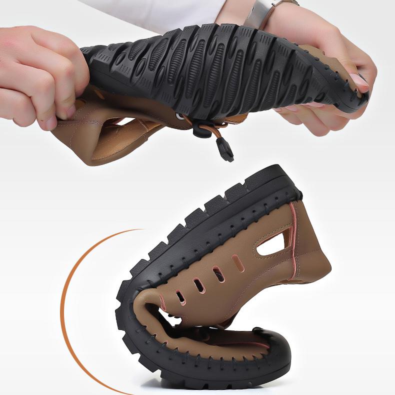 Men's Sandals  New Summer Wear Soft Sole Leather Toe Cap Hole Shoes Cowhide Casual Hollow Sandals