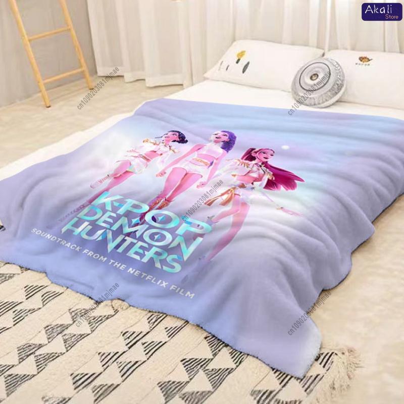 Kpop Girl Group Blanket Soft Flannel Throw Warm Bed Sofa Quilt Anime Style Bedroom Decor Gift for Fans Cozy Home Accessory