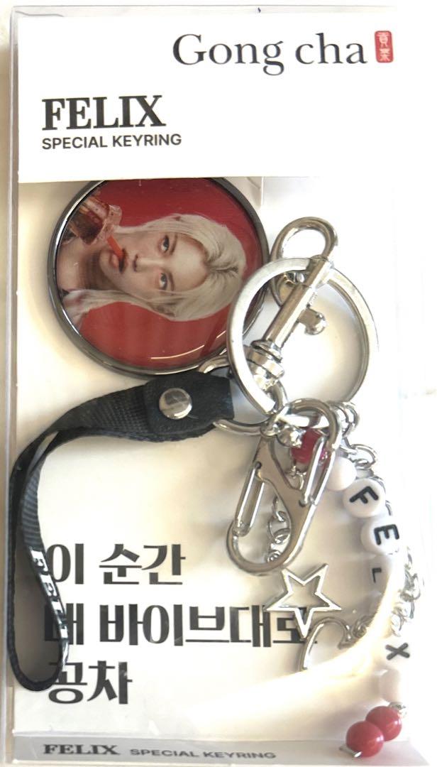 

[Б/У] Gong Cha Stray Kids Феликс Красный Брелок-Ключница Корея