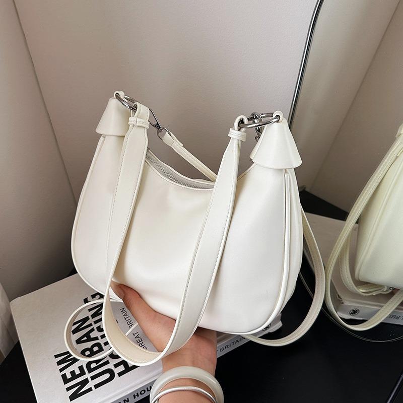 Niche Retro Bag Women's New Fashionable Large-capacity Shoulder Commuter Dumpling Bag Versatile Messenger Bag