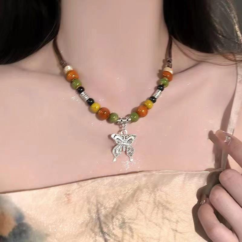Retro Chinese Ethnic Butterfly Beaded Necklace - All-Match Ancient Style Clavicle Chain for Women