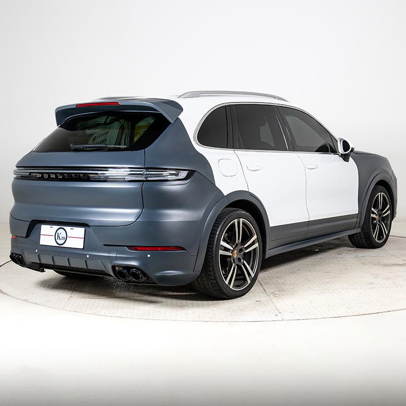 Porsche Cayenne 2011-2017 GTS Upgrade: Body Kit with PP Injection Molded Grille