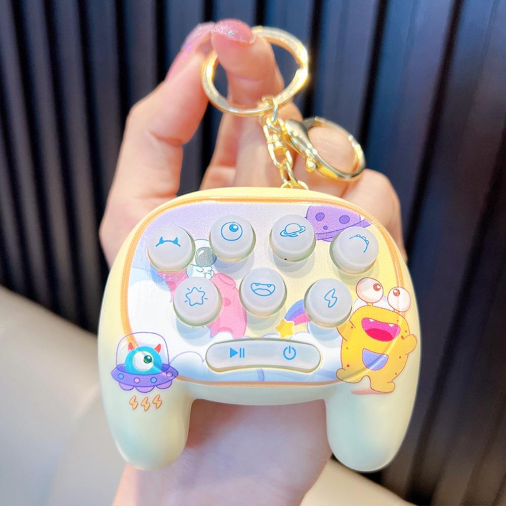 Squeak Toy Cartoon Keychain Stress Relief Gopher Game Machine Keychain Mini Bag Pendant  Small Gift