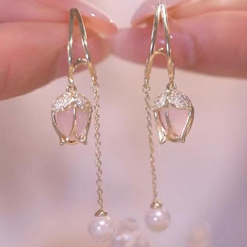 Long tassel pink tulip earrings design sense pearl earrings ear jewelry small fragrance