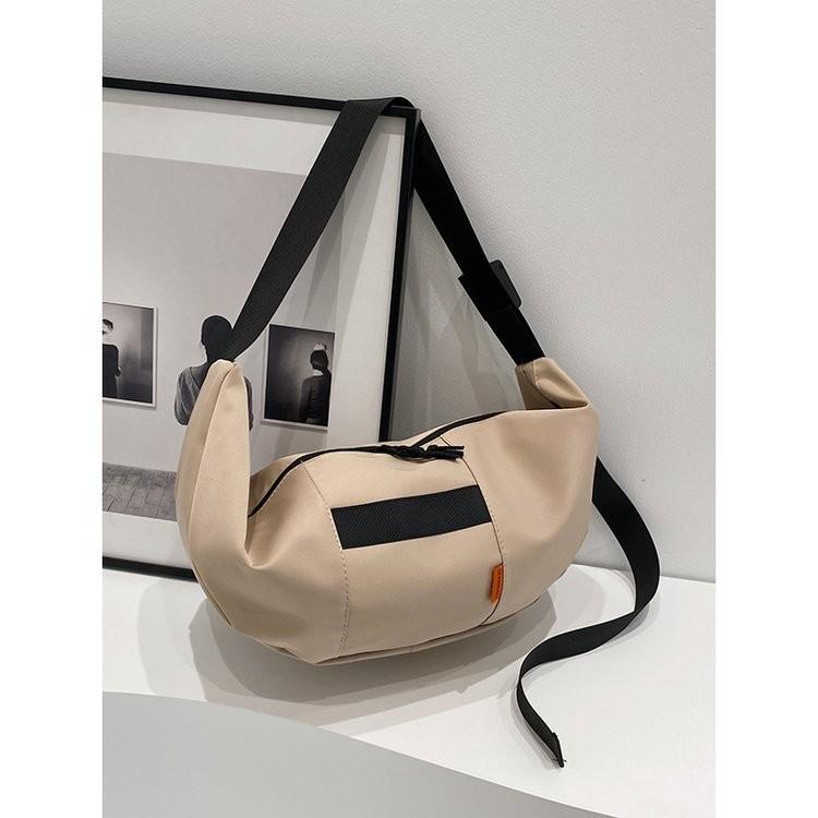 Casual Chic Nylon Small Bag For Women Stylish Shoulder Crossbody Purse 2024 Fashionable Design