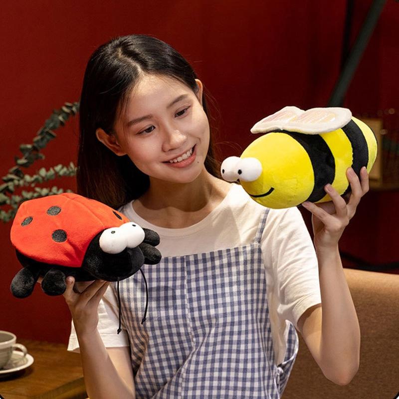 In Stock Cross-border New Arrival Insect Adventure Bee Ladybug Stuffed Animal Cartoon Flying Animal Plush Toy Gift