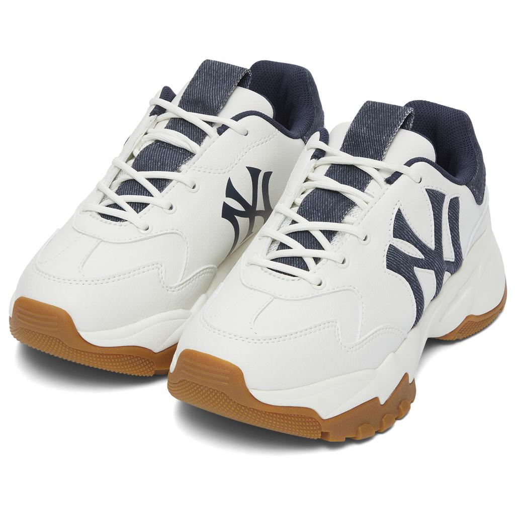 New MLB New York Yankees Anti Slip Wear Resistant Low Top Chunky Sneakers Unisex White Navy Blue 3ASHD045N-50NYS