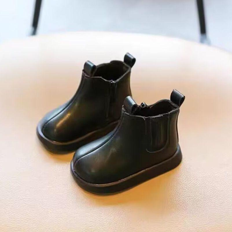 

Girls Fleece-Lined Leather Ankle Boots - Soft Sole Martin Toddler Shoes for Autumn/Winter 2025. Size 21, Inner Length 14.5 cm