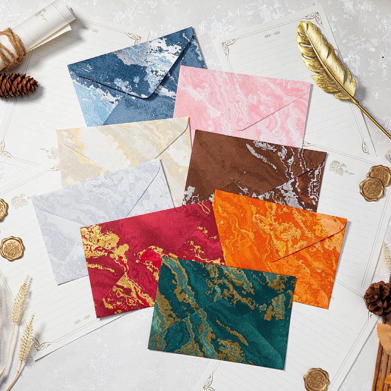 In-Stock Western-Style Gilded Love Letter Envelopes & Gold Embossed Letter Paper Set