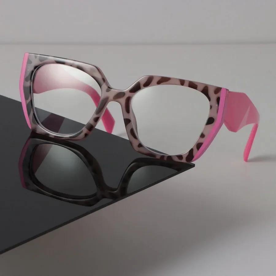 Luxury Square Frame Eyeglasses for Women Men Minimalist Transparent Cool Clear Lens Frame Glasses Oculos