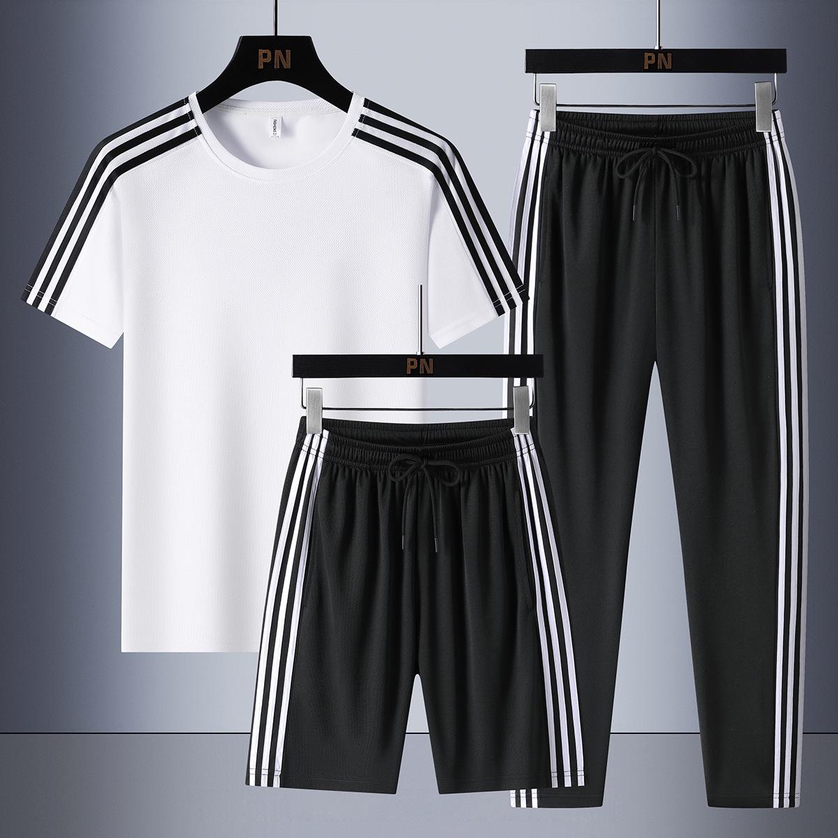 

Женский спортивный костюм-тройка: M-8XL Футболка с круглым вырезом, с коротким рукавом и шортами, повседневная одежда для бега с тремя полосками для лета. 2XL белый