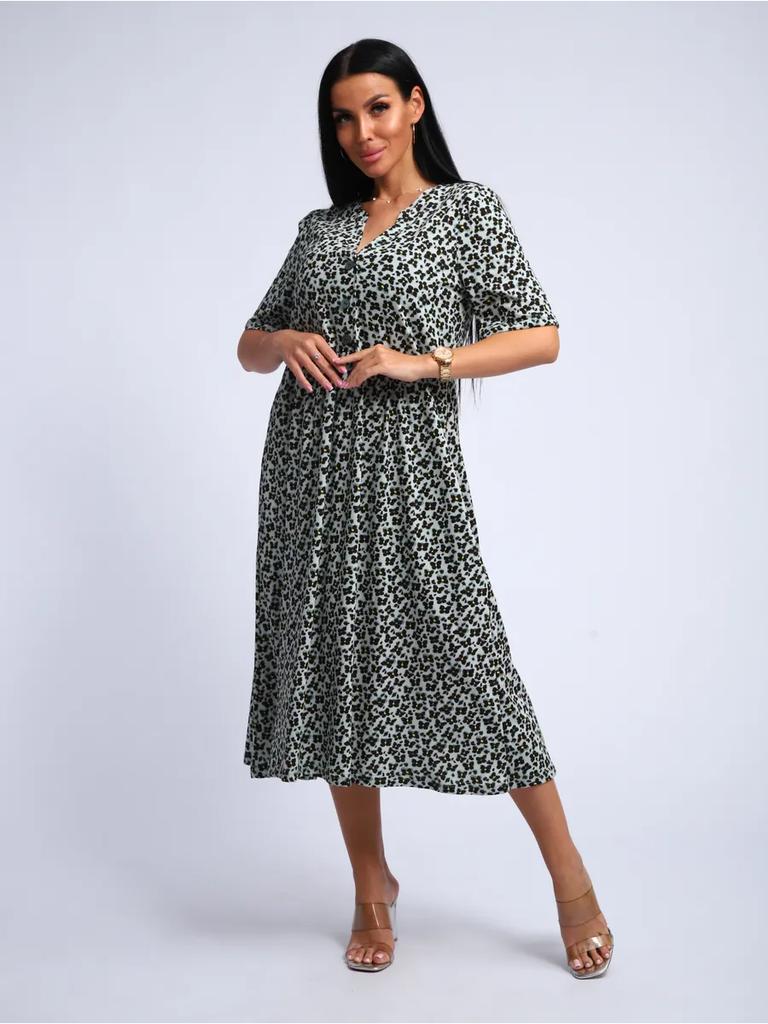 Plus size cotton house dress with pockets