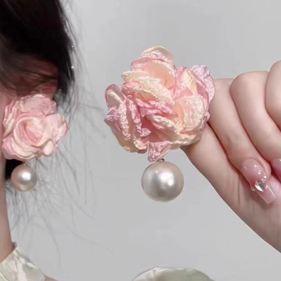 Exquisite Pink Pearl Floral Stud Earrings - French Vacation Style, Light Luxury Design