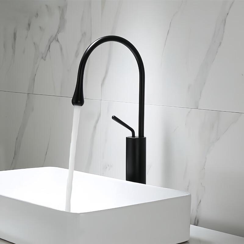 MDNG Black High-Arc Swivel Kitchen Faucet