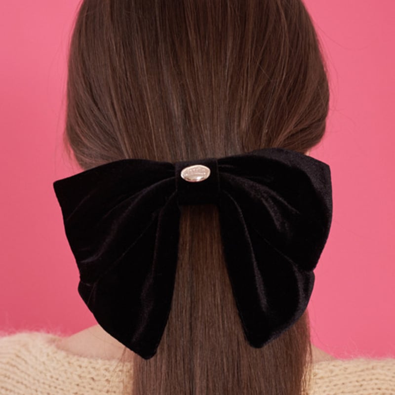 More Jude JuJu Ribbonpin Black