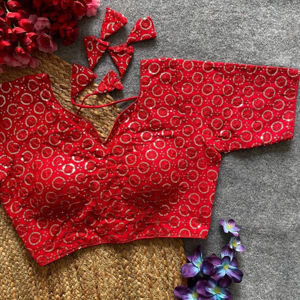 Einführung neuer Designer-Blusen aus schwerem Georgette mit Paillettenarbeit