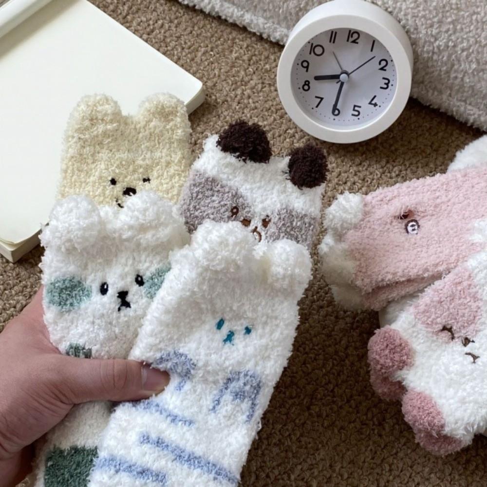 Soft Cute Animal Socks Breathable Winter Floor Socks Kitty Coral Fleece Socks  Girls
