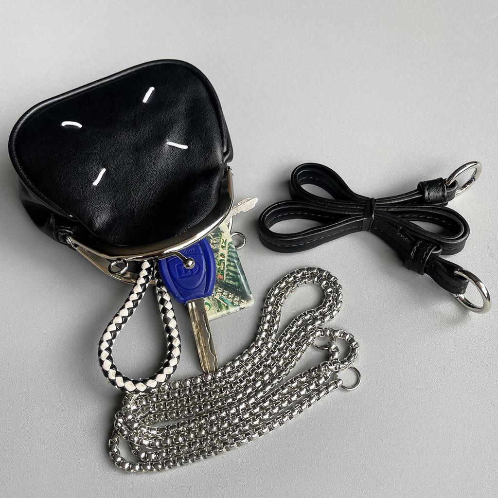 IELGY versatile texture mini cute texture clip chain texture shoulder crossbody women's bag