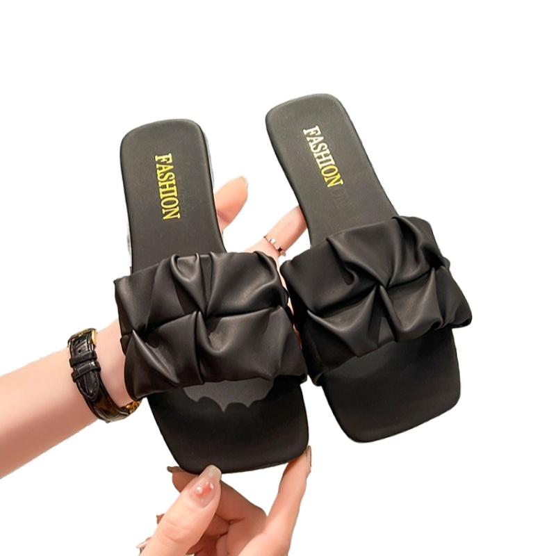 Ladies' Cool Slippers for Outdoor Wear In Summer 2025 Versatile Casual Simple Comfortable Pleated Flat Heeled One-piece Slippers