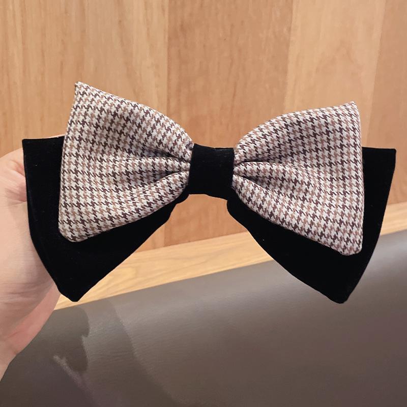 French Retro Red Velvet Oversized Bow Hair Clip for Women - Autumn/Winter Edition